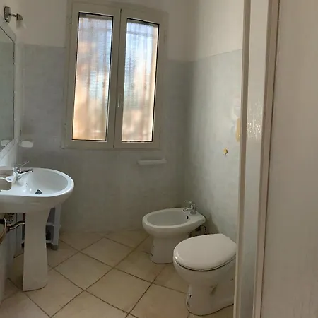 Casa Di Campagna Vicino Al Mare דירה אורוסיי